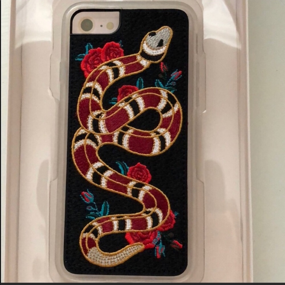 Zero gravity snake phone case